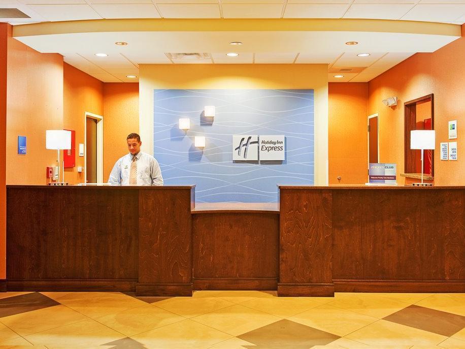 Holiday Inn Express Hotel & Suites Huntsville West - Research Park By Ihg Esterno foto