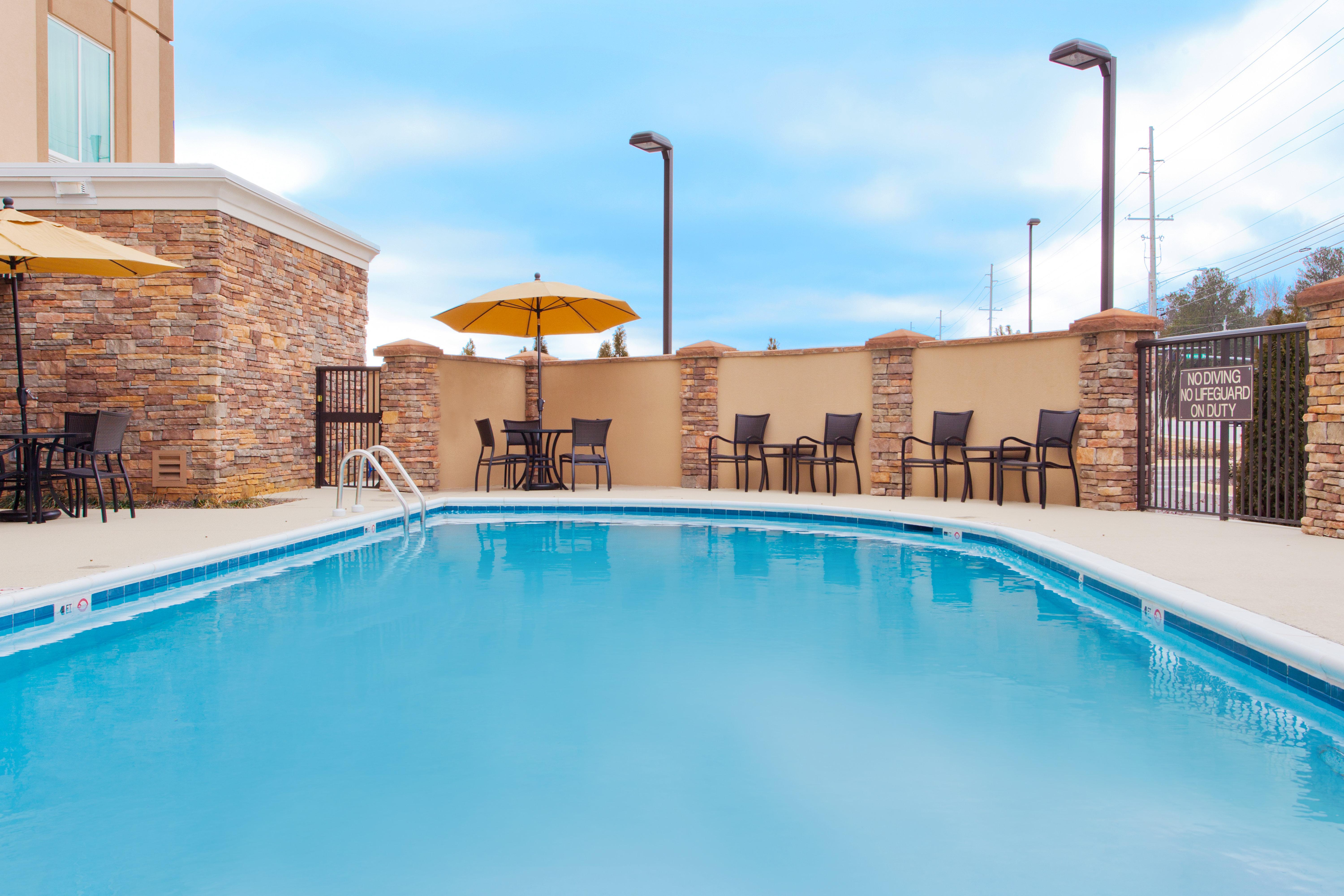 Holiday Inn Express Hotel & Suites Huntsville West - Research Park By Ihg Esterno foto